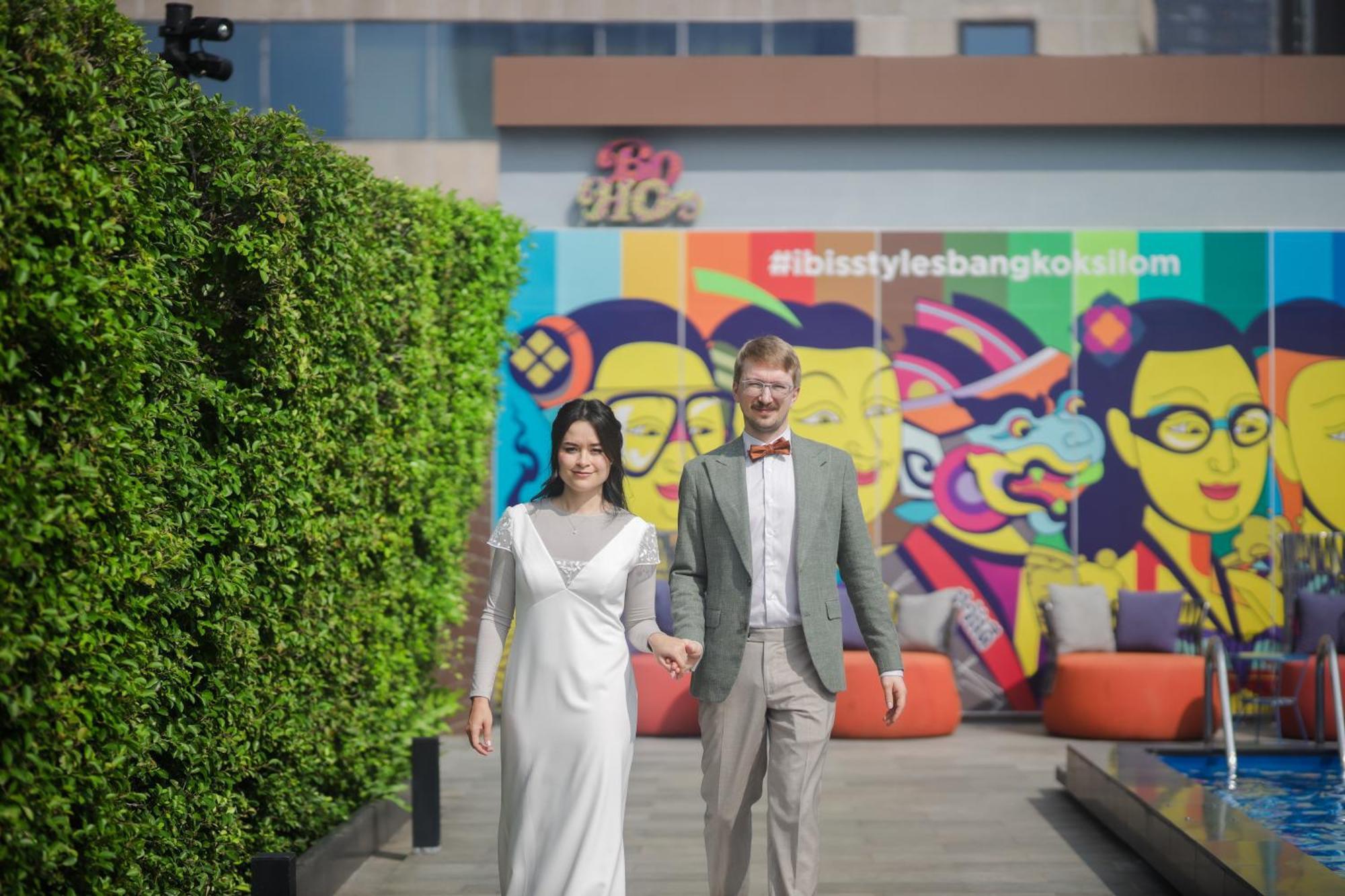 ibis Styles Bangkok Silom Hotel Bagian luar foto