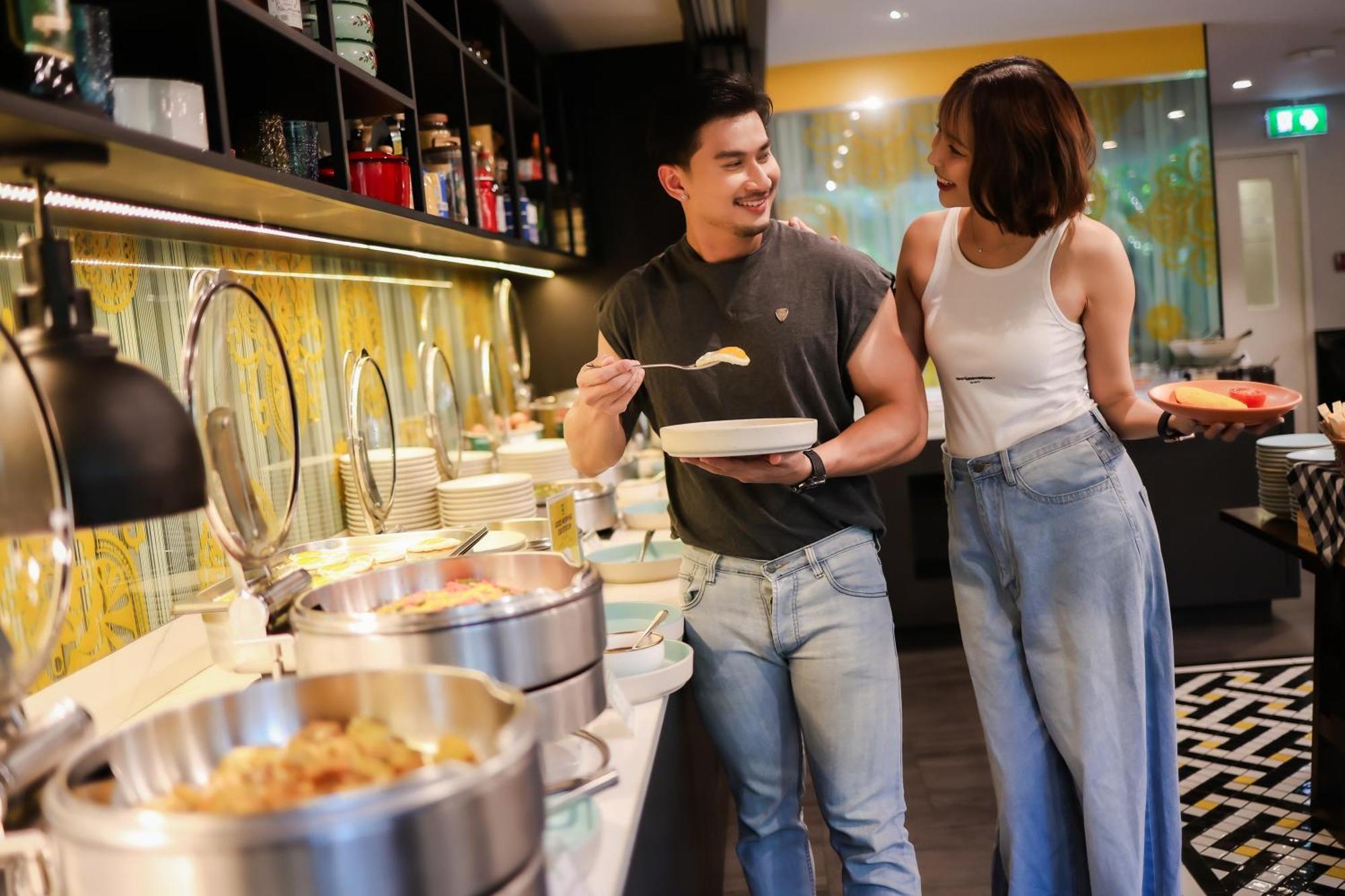 ibis Styles Bangkok Silom Hotel Bagian luar foto
