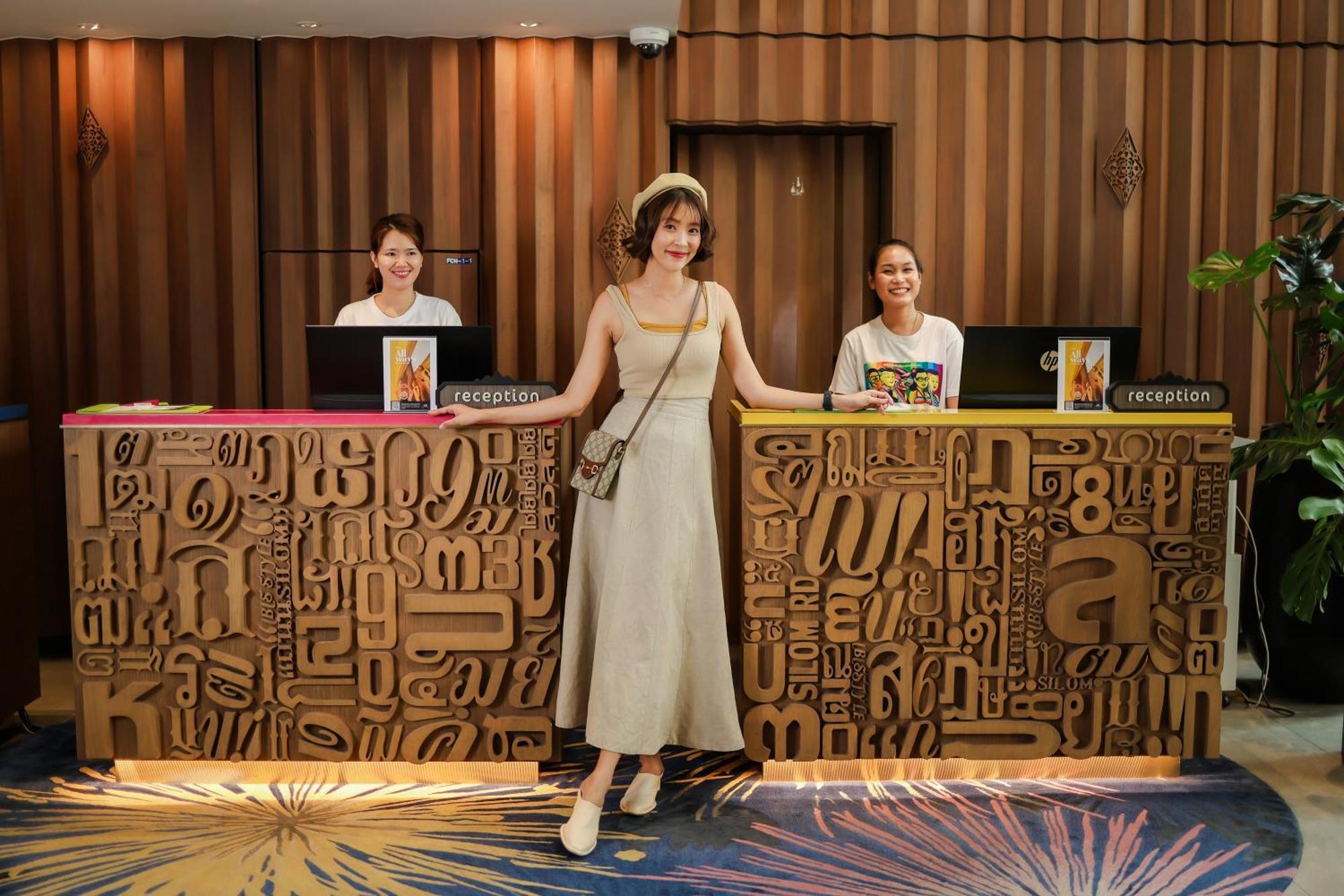 ibis Styles Bangkok Silom Hotel Bagian luar foto
